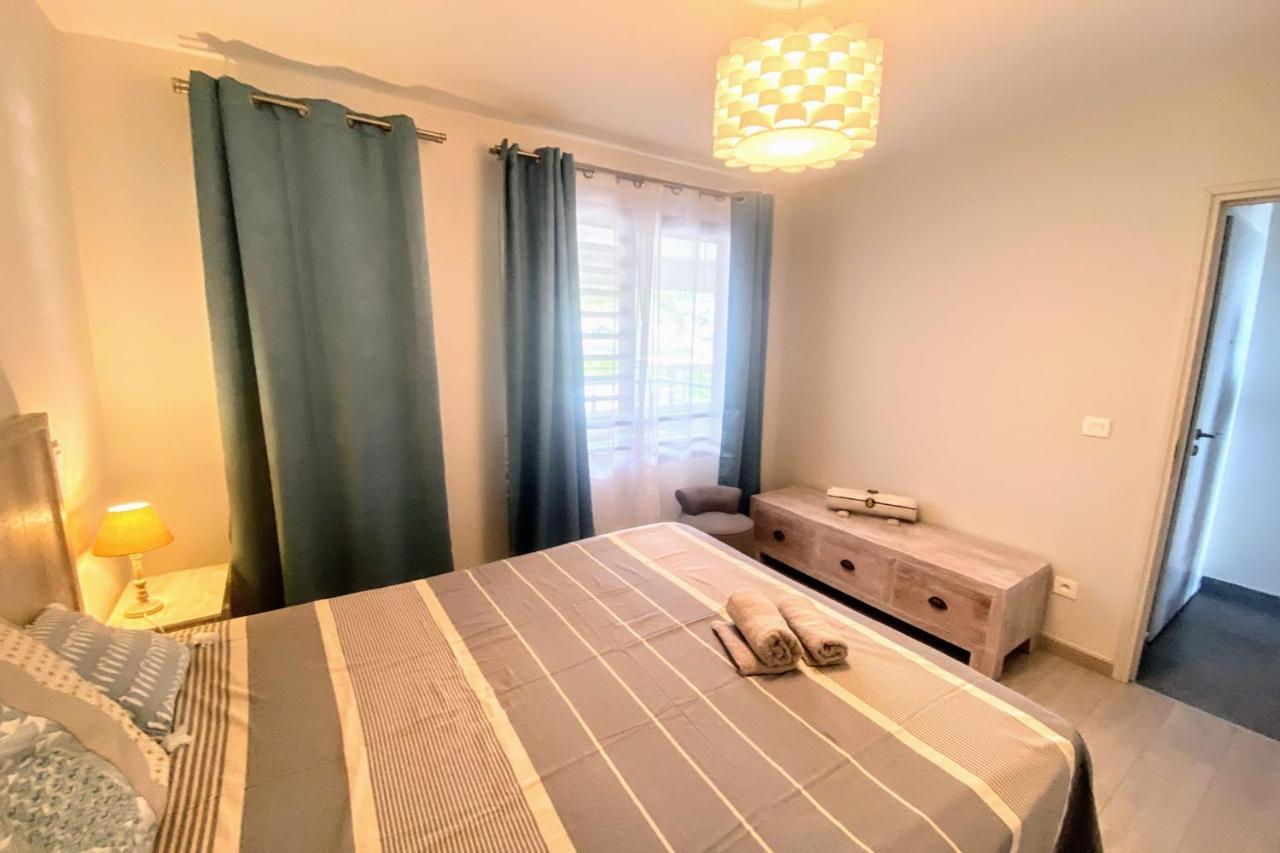 Near Papeete Modern One Bedroom Apartment Very Nice Sea View Exterior foto
